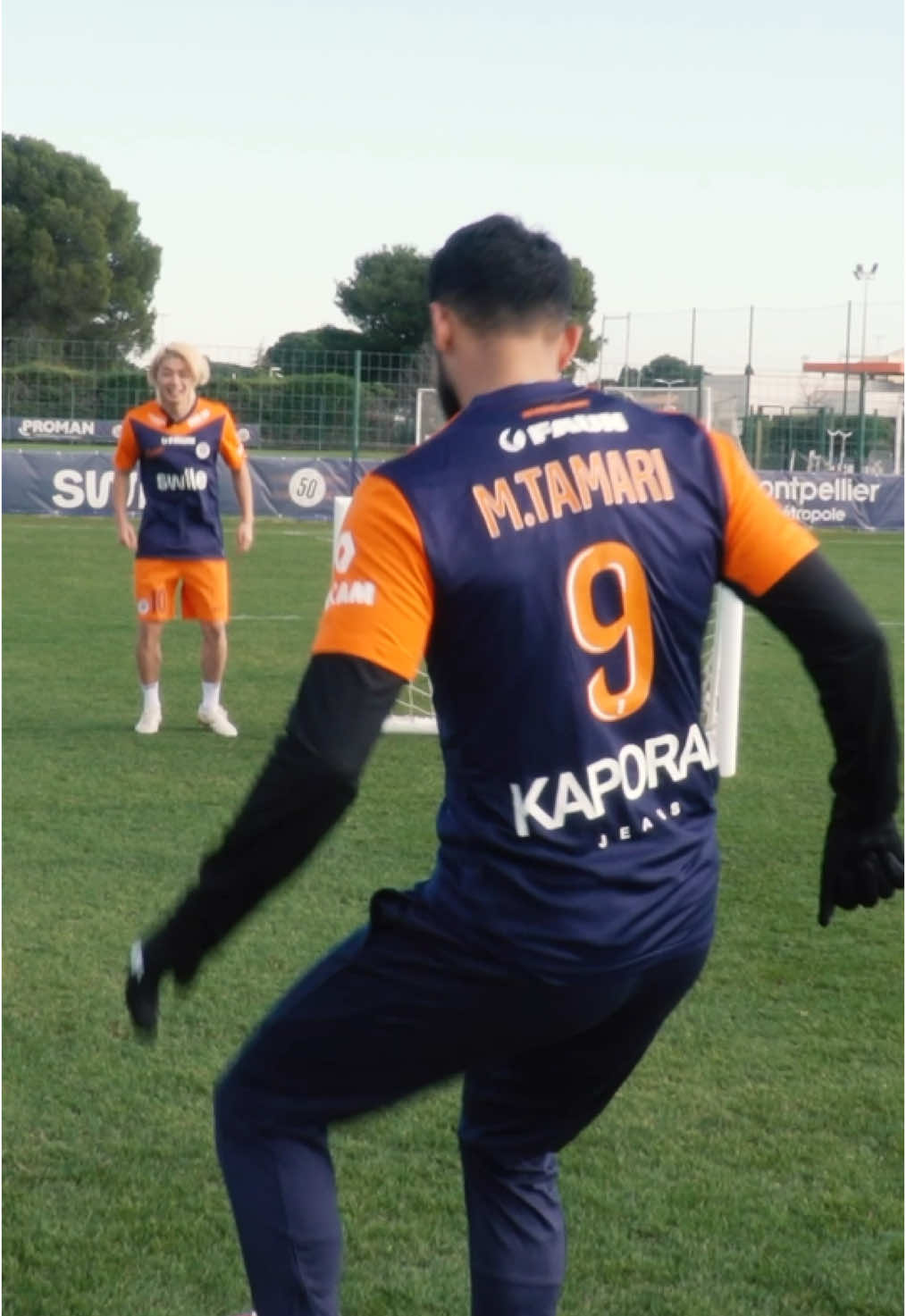 Mousa Tamari 🆚 @TAIYO🇯🇵  😂 #sportsTikTok #Ligue1Mcdonalds #Ligue1 #challenge @MHSC #Skills 