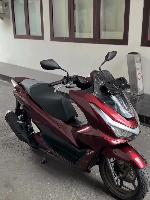 Honda PCX ROADSINC 160 Cash/credit/tukar tambah bisaaaaa, banyak promo 🥳🙌🏻 PERSYARATAN: ☑️Foto KTP ASLI ☑️Foto KK ( asli, full & jelas ) ☑️WhatsApp Aktif Melayani Cash/Kredit & Tukar Tambah hubungin wa dibawah yah 👇🏻 ☎️081918356576 (ocha) #magelang #kulinermagelang #magelangexplore #wisatamagelang #Cari_Aman #candimulyo #xzbca #fyp #temanggung #tunasjayamagelang #promoakhirtahunhonda 