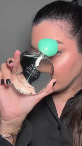 Perfume citrico Acqua Di Gioia  De Giorgio Armani  #acquadigioia #giorgioarmani #perfumedemujer #perfumecitrico #creatorsearchinsights #aquadigio #olerbien #olerico #acquadigioiaperfume #review #reviewfragancias #perfumesimportados #perfumedediseñador #eaudeparfum #perfumestiktok #fragancetiktok #parfumviral #perfumecommunity #citricparfum #perfumesparamujer #opinionsincera #haulperfume #haulparfum 