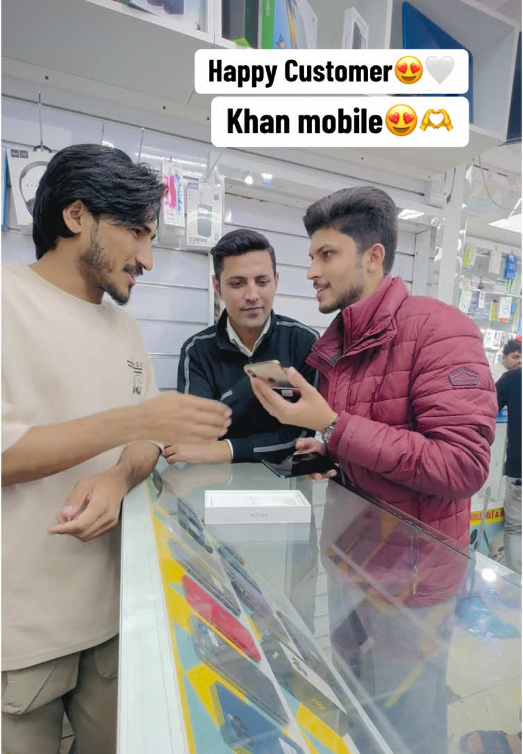 Happy customer😍🤍🫶 #foryou iPhone XS Max😍 #foryoupage #khanmobile Doha Qatar #viralvideo #iphonexsmax #fyp #iphone #doha #loveqatar🇶🇦 #🤍 