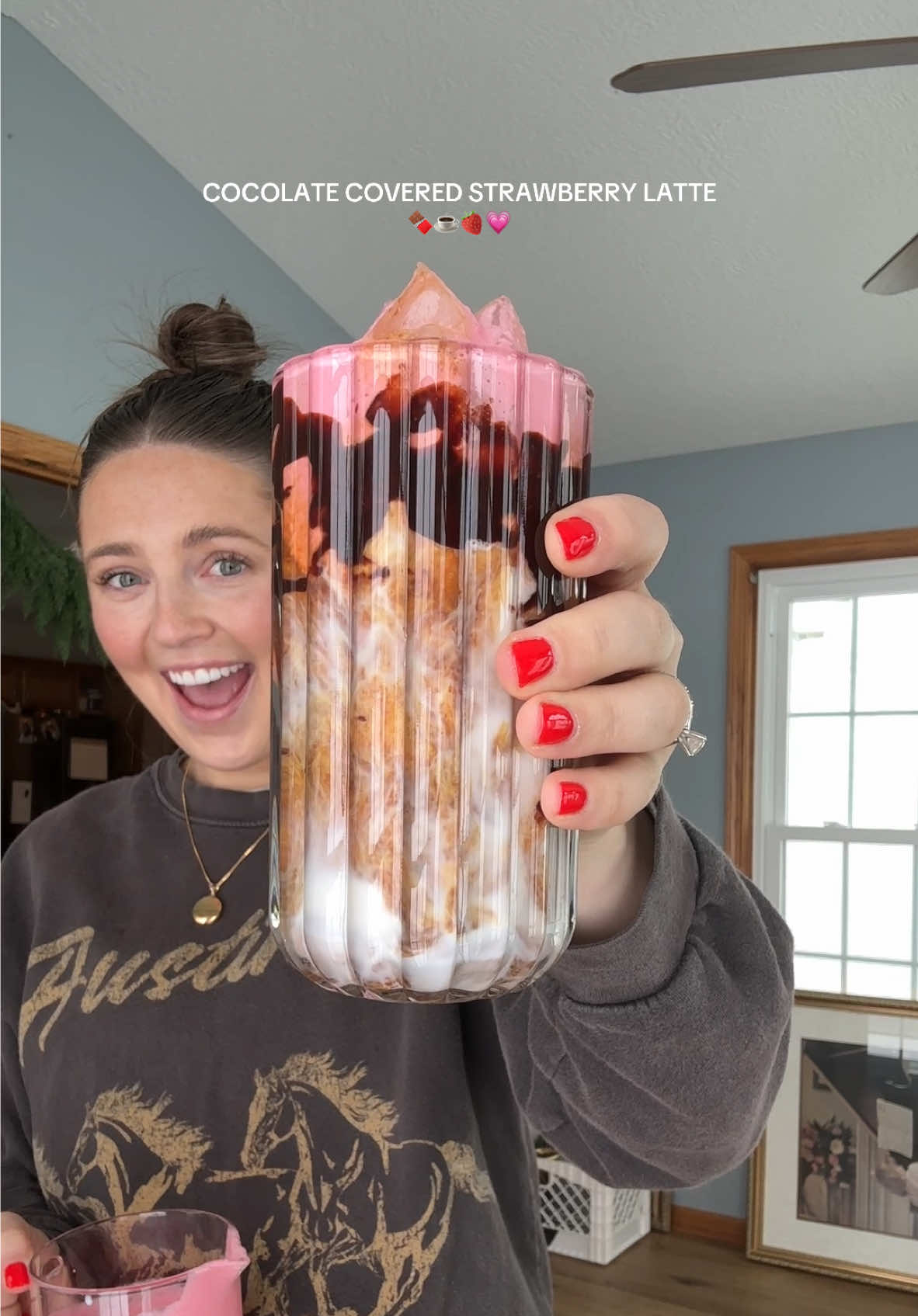 Valentine’s Day coffee idea: mocha latte with strawberry cold foam! I made this with homemade strawberry syrup!! The fruit flavor is very subtle so I think that’s why this works! (I added red food coloring for dramatic effects lol)  #valentinesdaycoffee #strawberrycoldfoam #chocolatecoveredstrawberries #chocolatecoveredstrawberrylatte #mochalatte #prettycoffee #athomecafe #breville #brevillebaristaexpress #homemadesyrup #coffeebar 