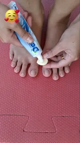 DICA INCRÍVEL PARA ELIMINAR FUNGOS E BACTÉRIAS  #FacilidadeNoLar #TruquesDeCasa #casa #MulheresQueInspiram #LarPerfeito #DonaDeCasaFeliz #InspiraçãoDoméstica #RotinaProdutiva #crescercabelorapido #crescernotiktok 