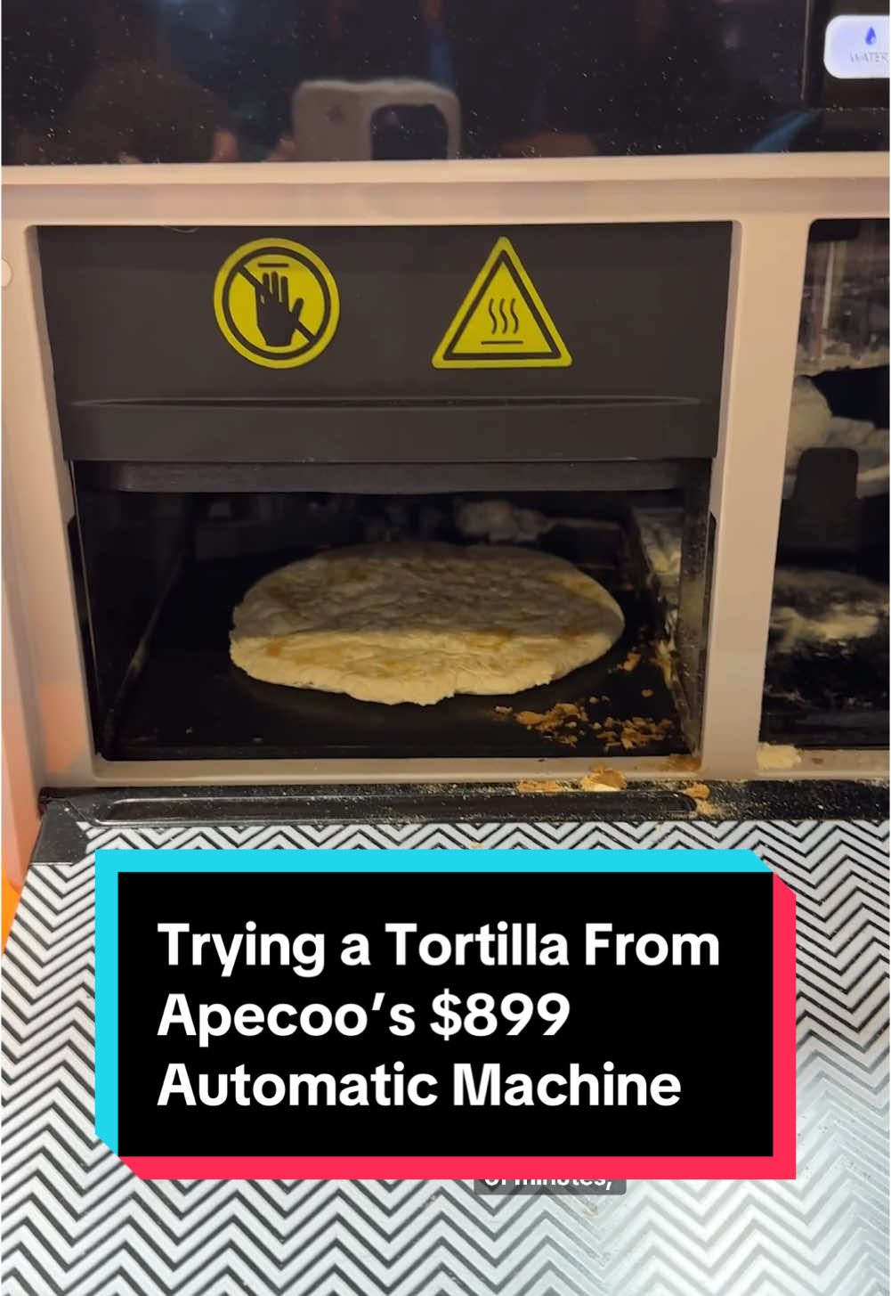 It’s flaky. It’s fresh. It’s got perfect flavor. It’s an automatic #tortilla and roti making machine 😱😋 #tech #apecoo #tortillatok #tortillamaker #smarthome #appliance #kitchenappliances #smartkitchen #techtok #automaticmachine #ces #ces2025 #gadgets #kitchengadgets #rotimachine 