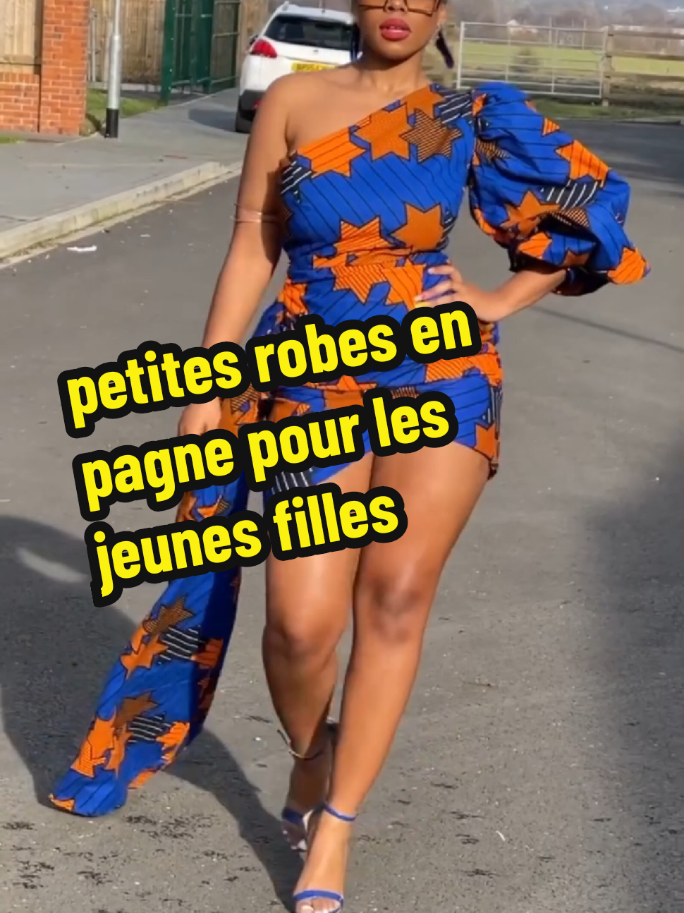 petites robes en pagne pour les jeunes filles #outfit #pagneafricain #pagnewax @Valentin Ketonou 