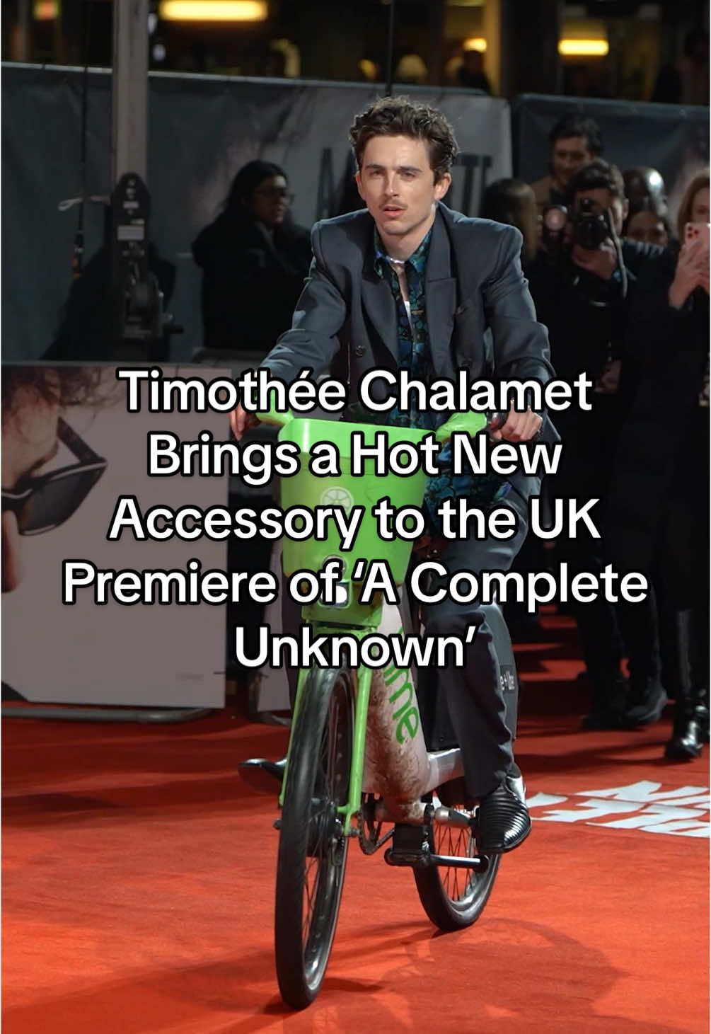 #TimotheeChalamet really said “when Dylan went electric” at the UK premiere of #ACompleteUnknown. The star of the #BobDylan biopic may have just made e-bikes the hottest red carpet accessory of 2025. 