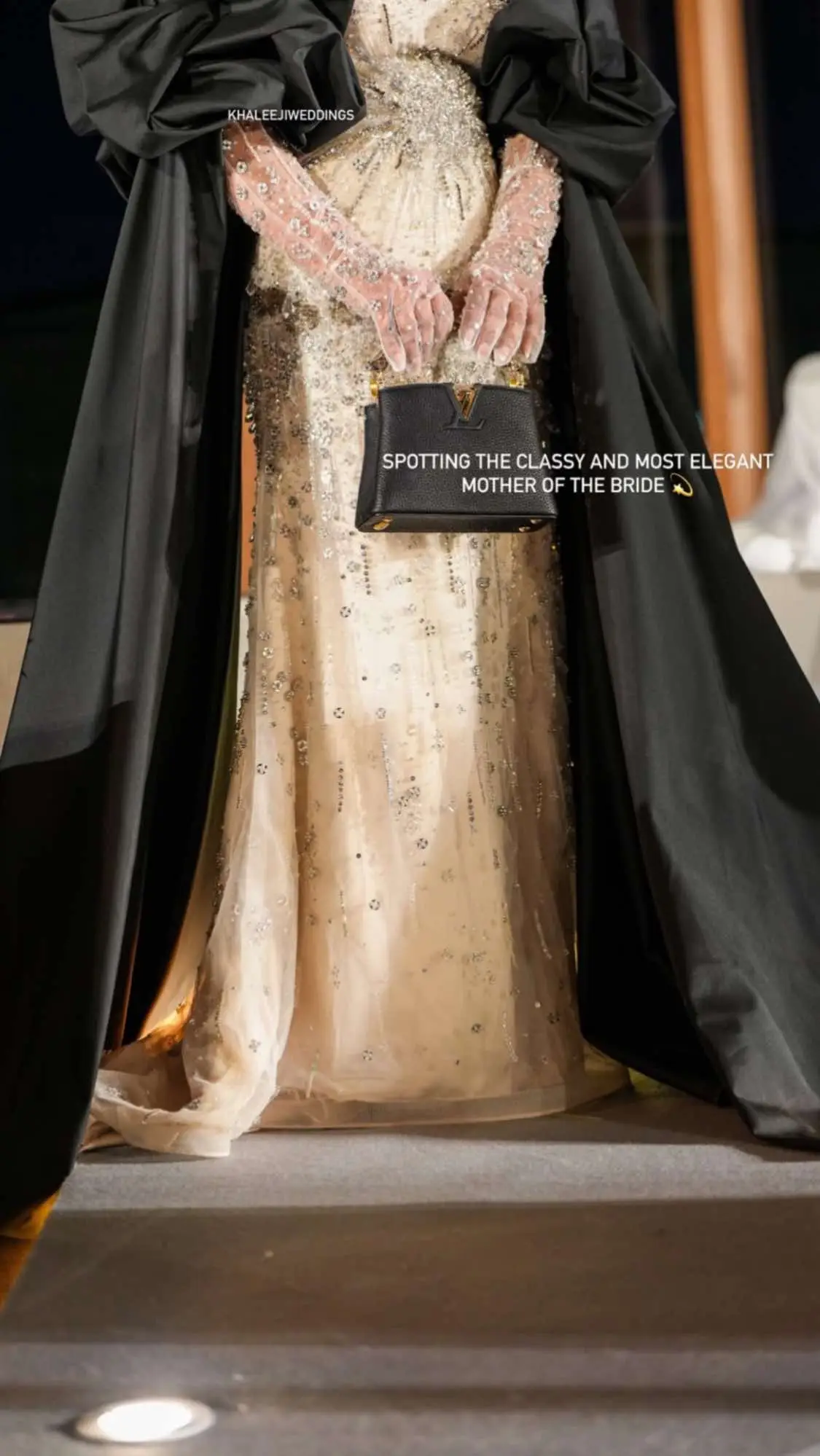 #اعراس_الامارات كشخة ام العروس وبناتها يازينهم♥️♥️ #العنود_البقمي #wedding #الامارات🇦🇪 #دبي #ابو_ظبى #fypage #اكسبلور 