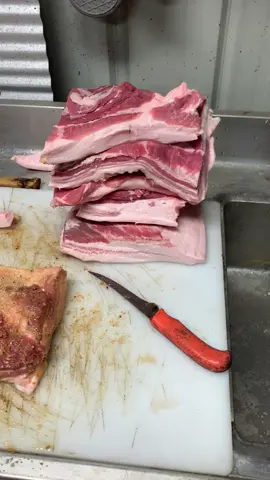 #countryboy#makinbacon#herepiggypiggy#iykyk 