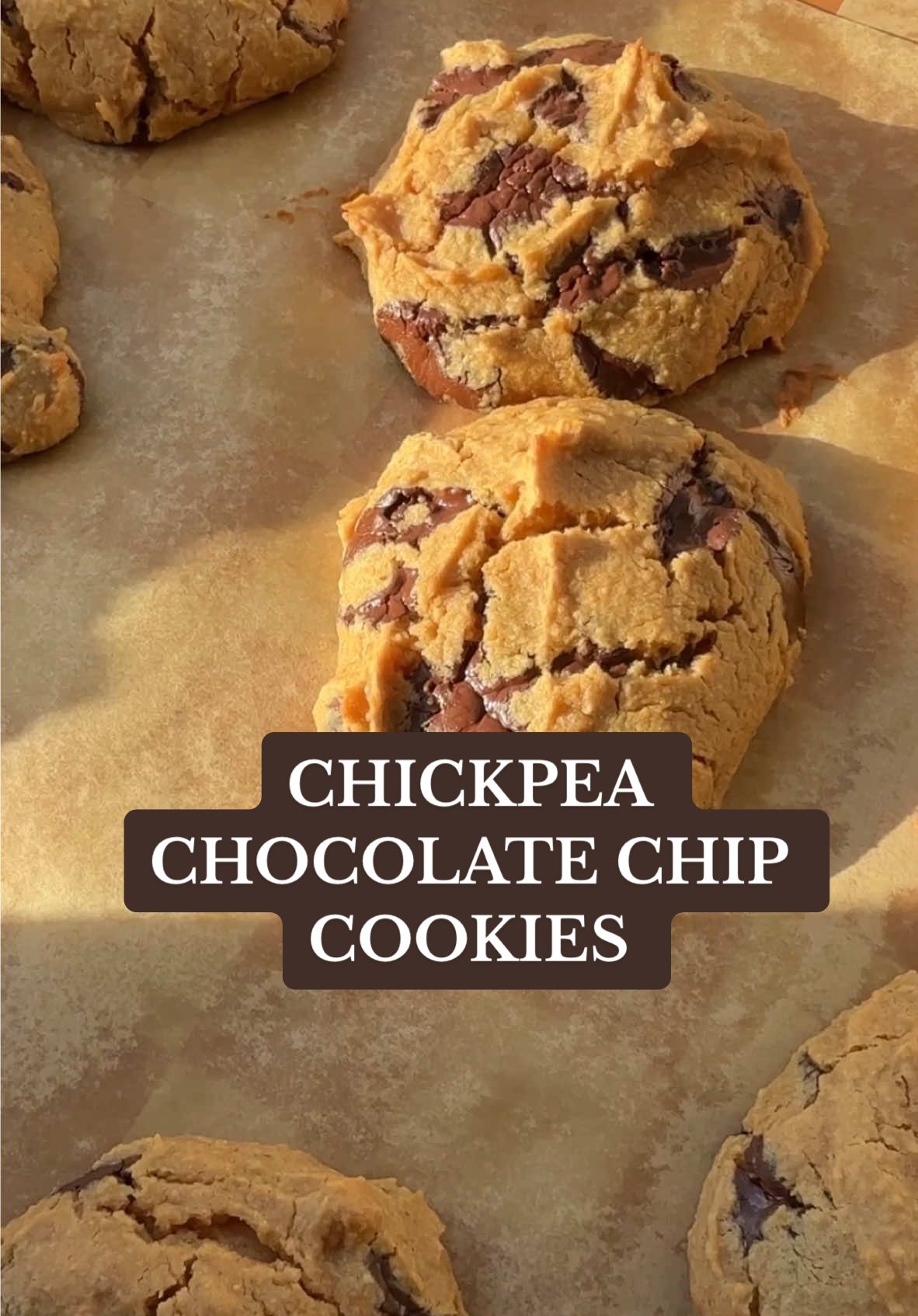 ✨🍪 lusciously gooey chickpea cookies 🍪✨ whole-food ingredients: 🌱 1 can (15 oz) chickpeas (drained) 🥜 1/2 cup creamy peanut butter 🍯 1/3 cup pure maple syrup 🌸 2 tsp vanilla extract 🎂 1/2 tsp baking powder 🌟 1/4 tsp baking soda 🍫 1/3 cup dark chocolate chips instructions:    🍪 preheat oven to 350°f and line a baking sheet with parchment paper. 🍪 blend chickpeas, peanut butter, maple syrup, vanilla, baking powder & baking soda until smooth. 🍪 stir in chocolate chips. 🍪 scoop dough into balls (about 1.5 tablespoons each) onto the baking sheet and flatten slightly. 🍪 bake for 12-15 minutes, or until edges are lightly golden.  **let the cookies cool on the baking sheet for 10 minutes so they can firm up. they also taste so good if you refrigerate them and eat them the next day 💓