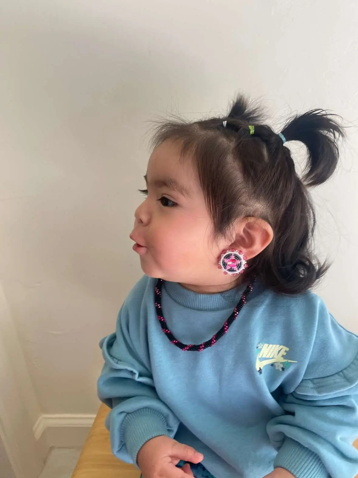 Awe my granddaughter loves her new jewelry. She wore her necklace all day yesterday. She got excited when I gave her the earrings today. She’s too cute 😁 #beaded #beadedearrings #earrings #beads #star #⭐️ #beadednecklace #necklace #beadwork #mygranddaughter #cute #jewelry #beadedjewelry #nativetiktok #nativebeadwork #IndigenousTikTok #indigenousbeadwork #🐜sanchilly🐜 #sanchillycreations #sanchilly #fyp #foryoupage 