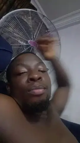 why would you stop the beats? 🤣 #foryouu #foryoupage❤️❤️ #naijasinger #tiktoksouthafrica #naijasinger #tiktokghana #tiktokkenya🇰🇪 #sweetvoice #slayzboi 