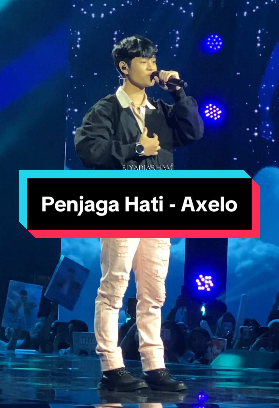 Penjaga Hati - Axelo (Indonesian Idol 2025 Showcase 3) #penjagahati #axelo #nadhifbasalamah  #konser #konsermusik #konserjakarta #infokonser #fyp #foryoupage #xyzbca #fancam #riyadiarham #indonesianidol #laguindonesia 