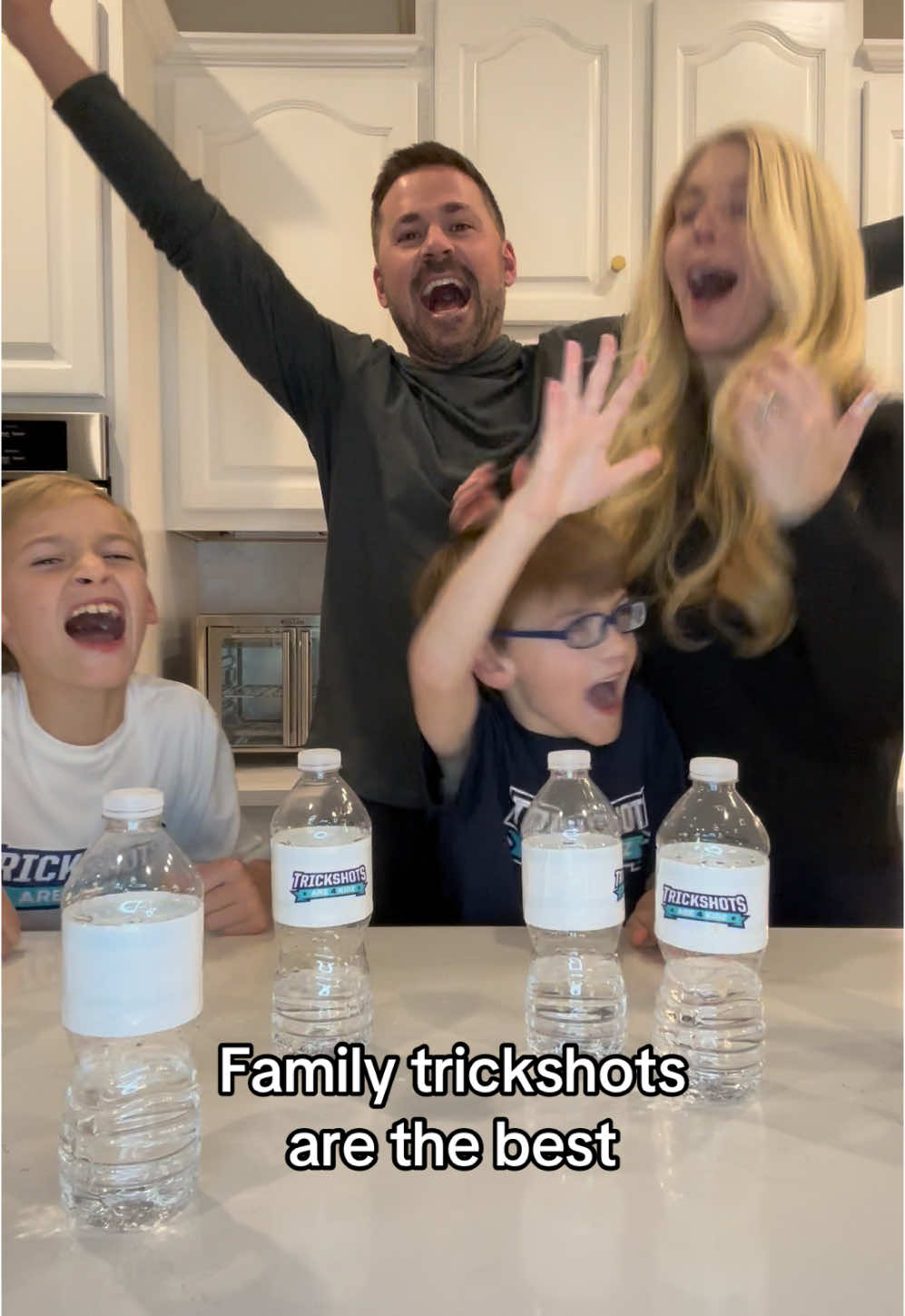 How we do family bonding! #trickshot #bottleflip #familygoals #familytime 