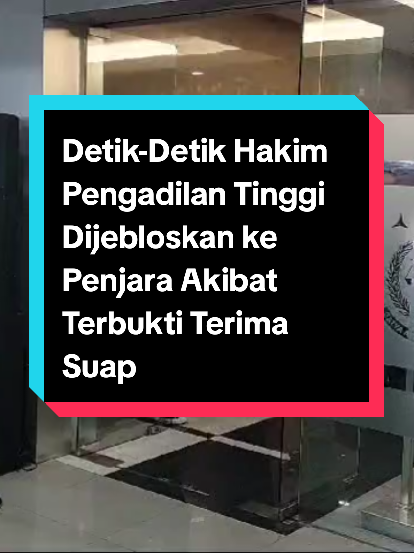Momen eks Hakim Pengadilan Tinggi Surabaya Rudi Suparmono ditahan setelah ditetapkan sebagai tersangka suap terkait perkara Gregorius Ronald Tanur. #hakimpnsurabaya #ronaldtanur #suap #ditahan #hakimditahan