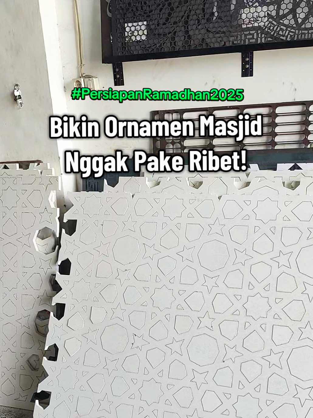 Ramadhan kurang sebulan loh rek, yang sudah ada rencana renov masjid bisa siap2 dari sekarang yah 🙂🙏 kita siap support untuk pembuatan ornamen mihrab Masjidnya. . Info Pemesanan & Katalog 082137119996 082137119996 082137119996 082137119996 #ornamenmasjid #mihrabmasjid #renovasimasjid #renovmasjid #ornamenmasjidkaligrafiindah 