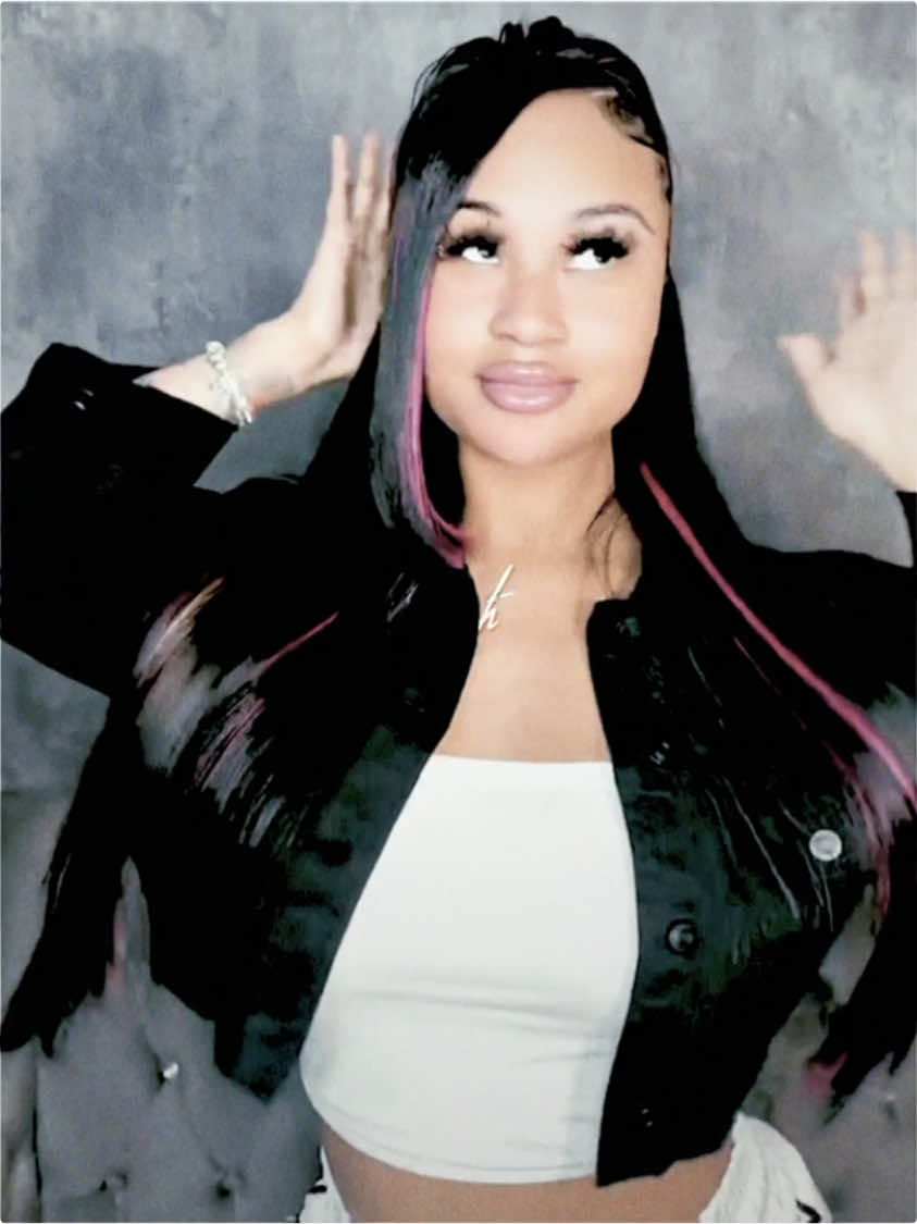 HELLO. #edit #velocityedit #fyp #22hiigh #rynaetrill #trill #ynr2 #youngandrecklessseason2 #nowthatstv #nttv 