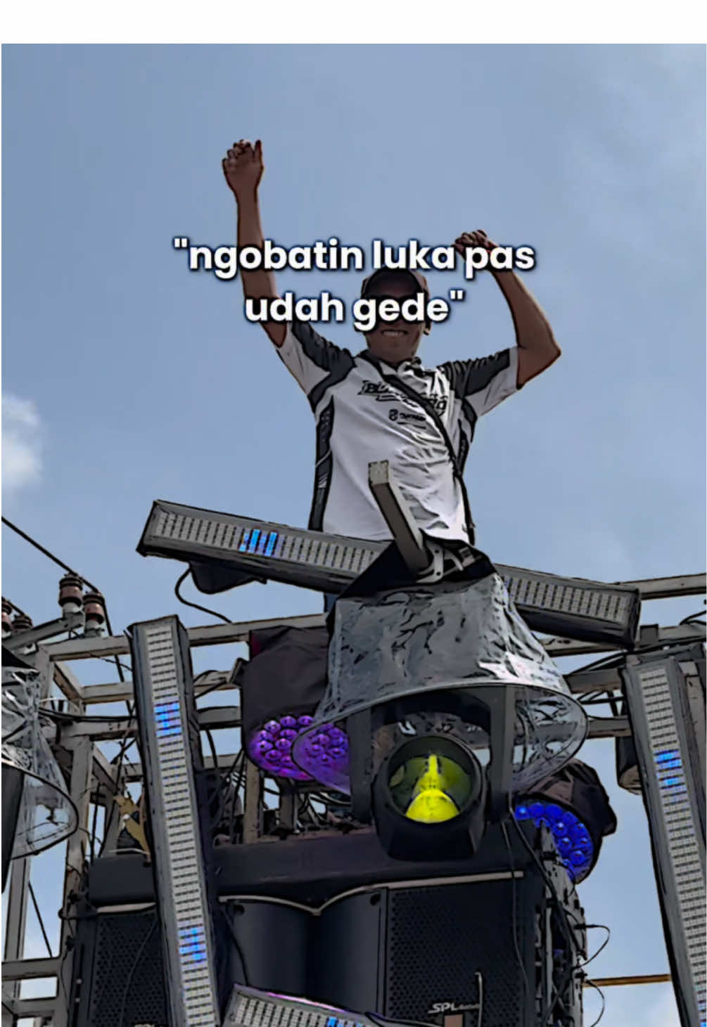 Lek panas golek es, malah golek rai !! Acc cak bek🤪 @Bebek BST @blizzard audio @Pradipta Ligthing #4upageシ #fypシ゚viral #blitar24jam #malang24jam #horegbalap_official #soundsystemmalang #blizzardentertainment #EkspresikanDenganCapCut 