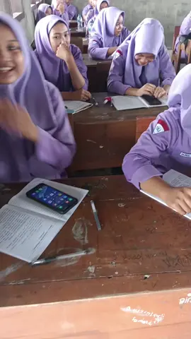 #Anaktkj