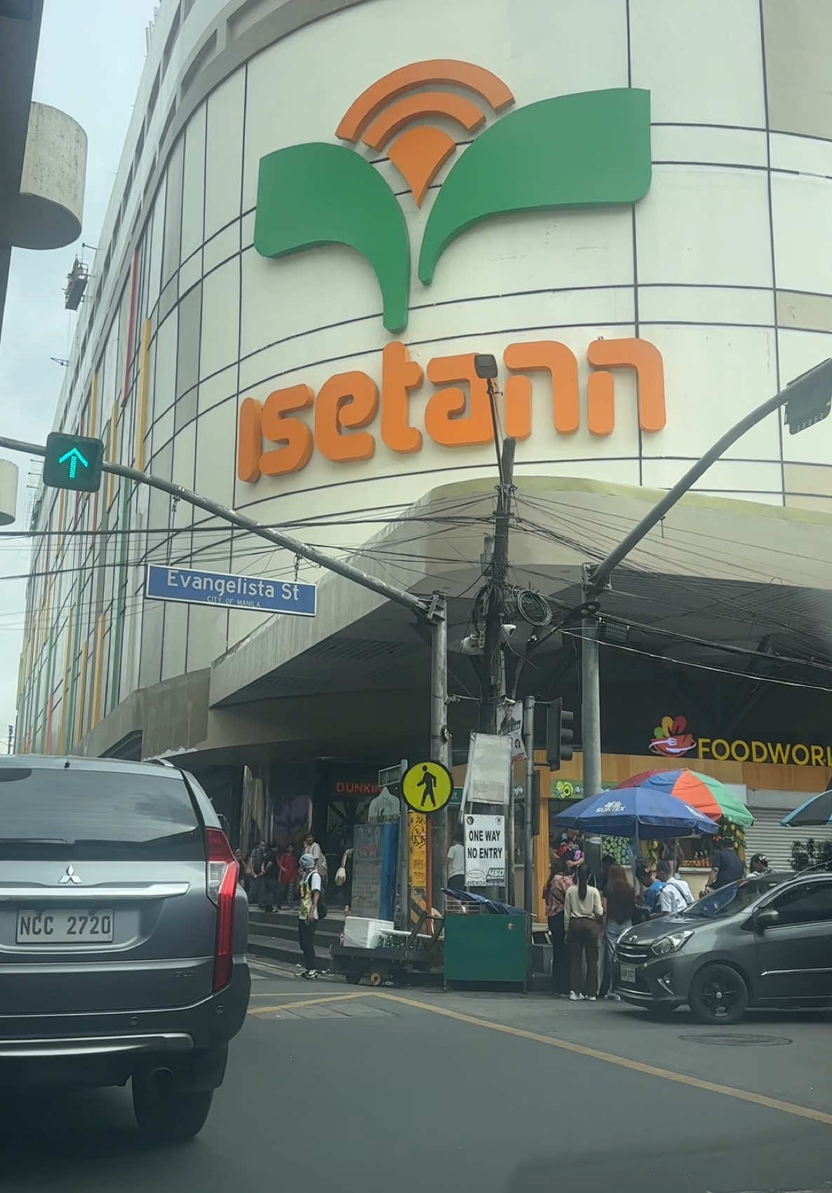 Old and good memories. Super nostalgic #nostalgic #oldmanila #isetann #maynila #manila #philippines #recto 