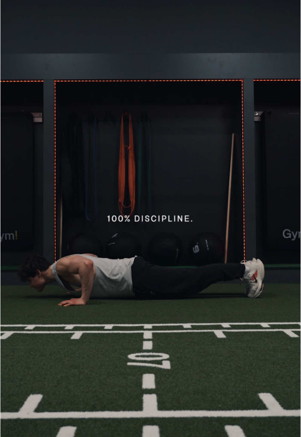 IT’S ALL ABOUT DISCIPLINE😮‍💨 #fy #fyp #fyp #fypage #foryou #foryoupage #рек #рекомендации #estonia #motivation #Lifestyle #athlete #hardwork #true #inspiration #discipline #davidgoggins #endurance #work #workout #extreme #sports #sportstiktok #acceleration #visualization #startnow #dontstop #neverstop #athlete #dedication 