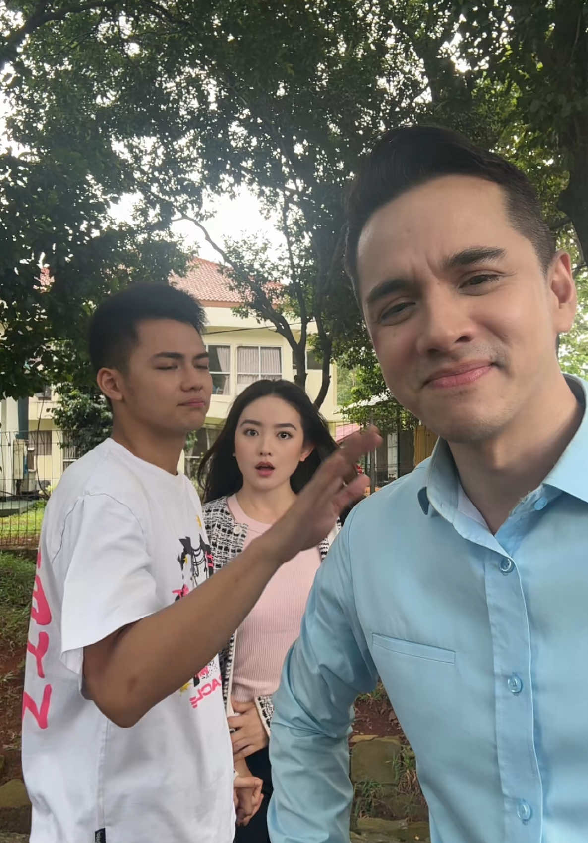KCM stay tune di SCTV stiap hari jam 18.20 wib yaaa! Dont miss it