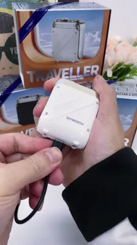 A portable razor is a must-have item for men.#fyp #foryou #tiktok #ttshop #tiktokmademebuyit #viral #razor#shaver #electricrazor #electricshaver #shopvideocarnival #tiktokshopyearendsale#newyearnewaura 
