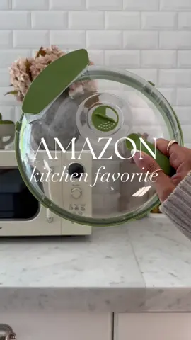 Microwave Cover for Food, Clear Microwave Splatter Cover with Water Steamer and Handle, 10 Inch Plate Covers, Kitchen Gadgets and Accessories How to shop: *  Comment YES PLEASE and I'll send you over a link! *  Make sure you're following me @homewaredepott to receive the link in DMs! *  OR Click link in my bio! #HomeDecorLover #ShopWithStyle #UpgradeYourHome #Homewaredepott 