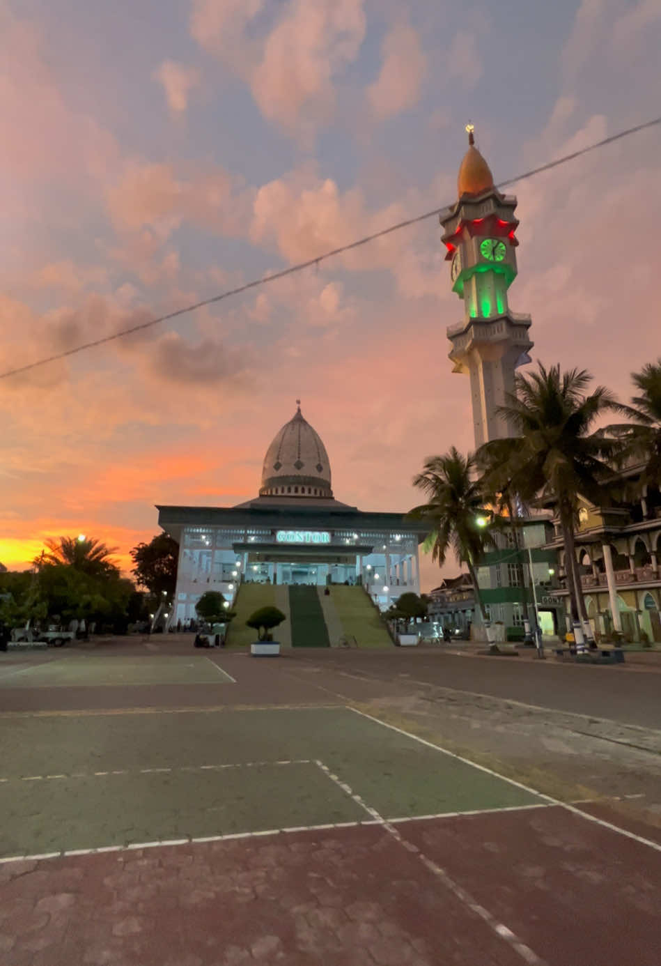 Nostalgia dulu buat yang pernah mondok #nasyidgontor #gemericikmengalir #gontor #ittc #darussalamgontor #unidagontor #gontorputri #gontorputra #gontor🇲🇨