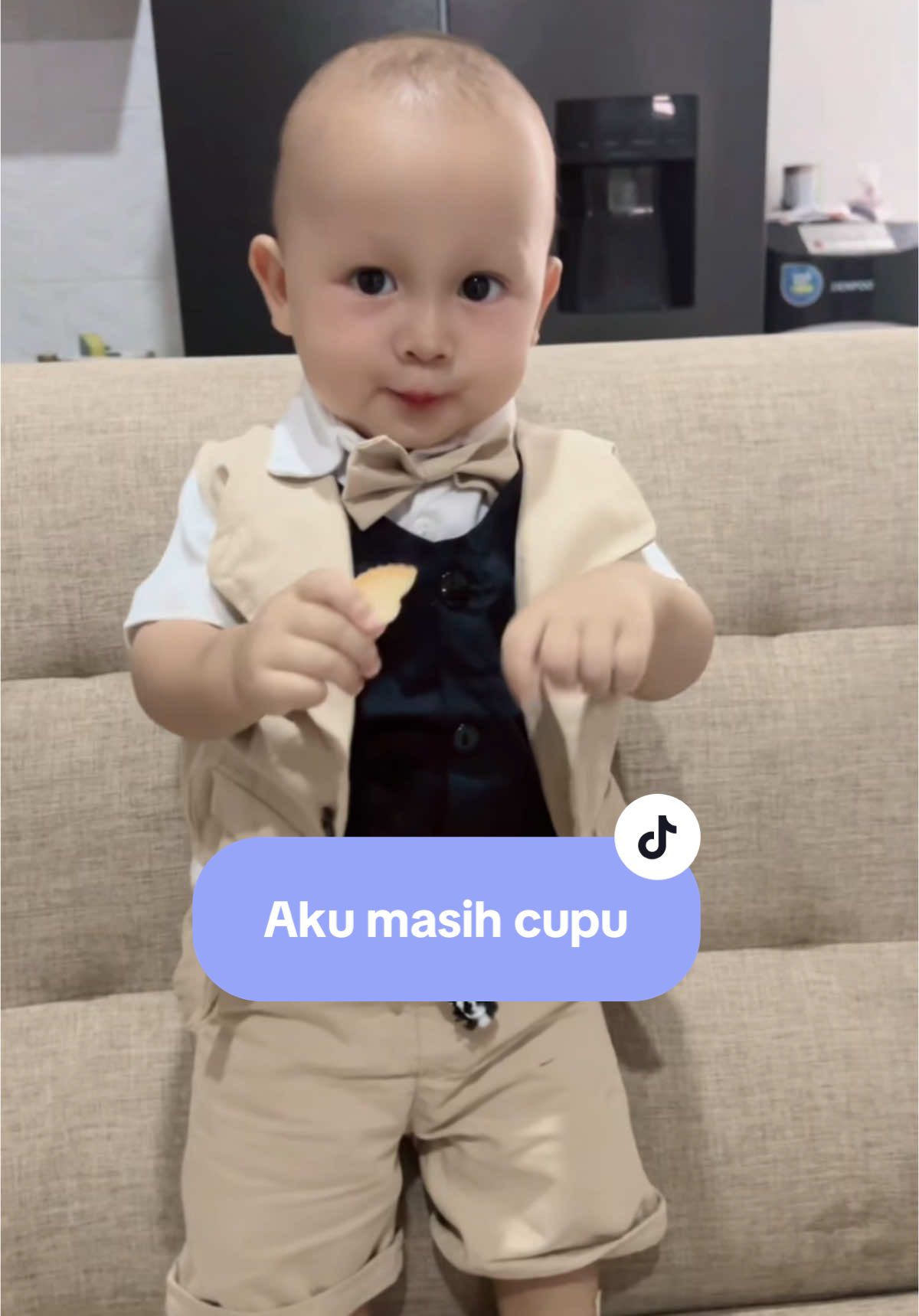 Aku masih cupu wkwkkwk #babyrafazayn #masyaallahtabarakkallah #bayi1tahun 