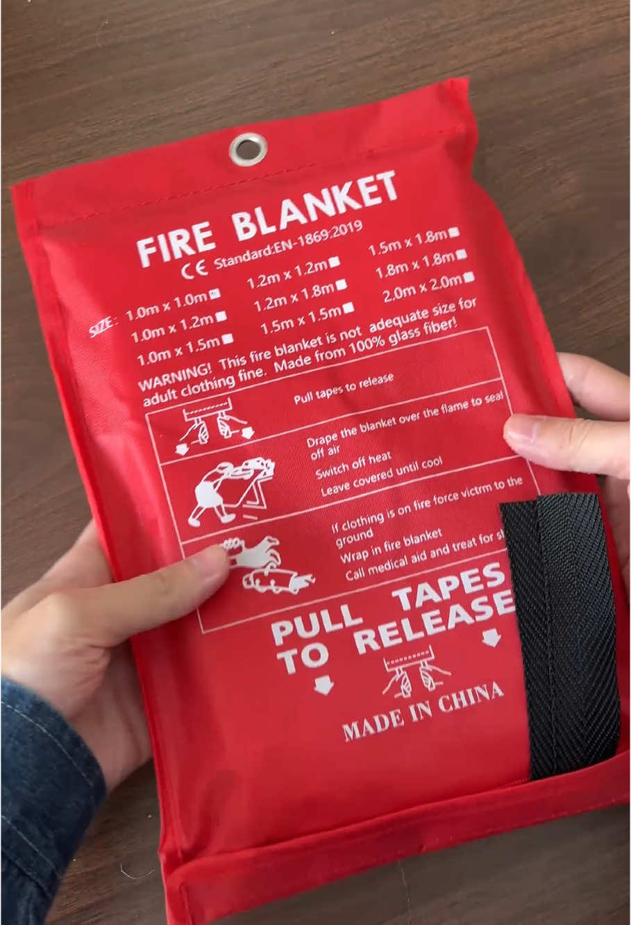 Emergency fire blanket. Works on many different types of fires: wood fire, grease fire, electrical fire etc. A must have safety tool dor every home. #f#fireblanketp#preparedheros#safetys#safetytools#safetykits#safetyf#fireextinguisher 