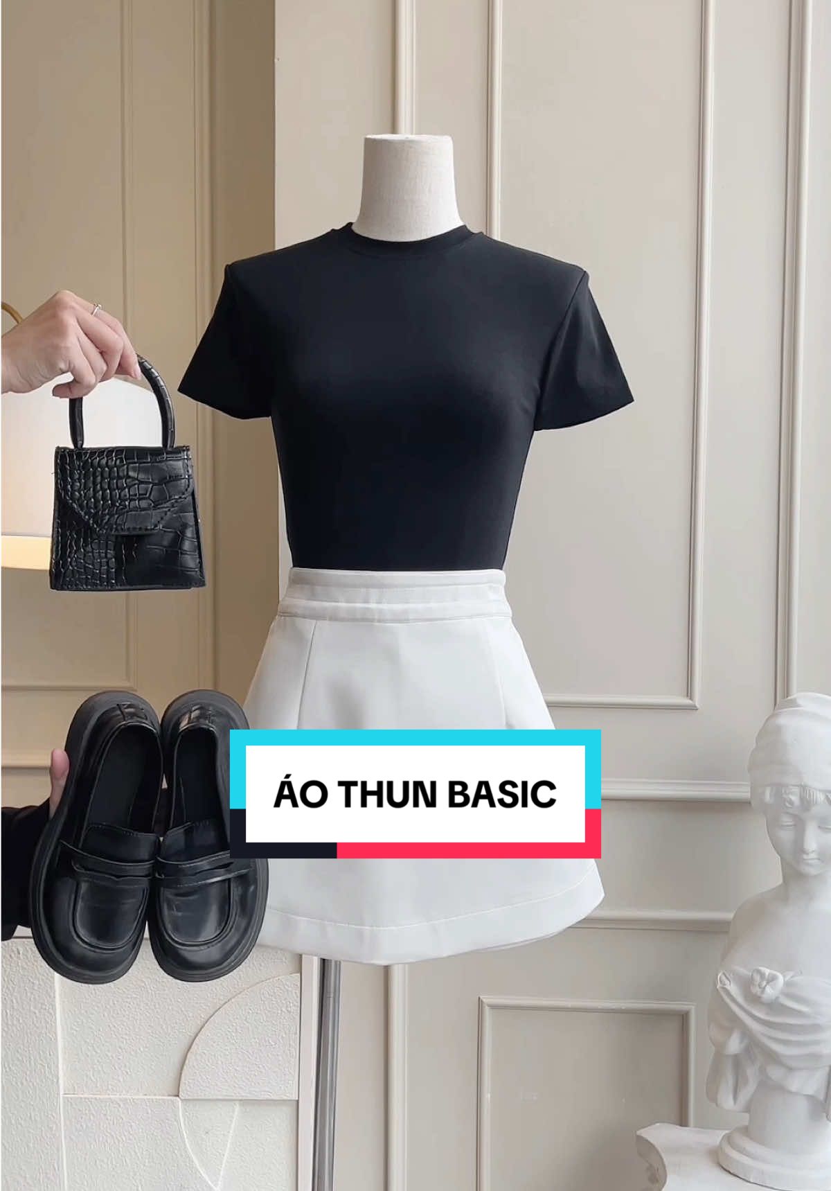 ✨ ÁO THUN CỔ TRÒN BASIC giúp nàng phối được nhiều outfit 🥰✨ #bbstores #bbstoresvn #thoitrangnu #ao #aothun #chanvay #trending 