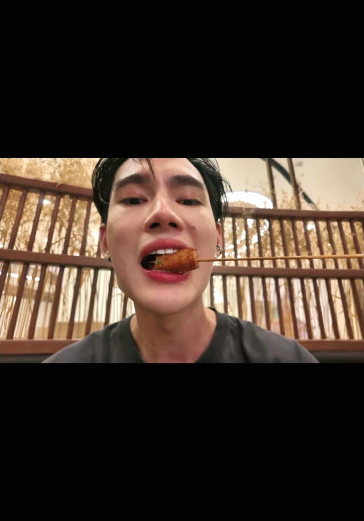 [Pavel’s Vlog Ep 6 -   Macau Fanmeeting 15/1/2025 ] Mukbang được chồng bón cho ăn sướng nhất Vel 🤭   @พาเวล 🇹🇭 @ppoohkt #vlogpavel #pavelphoom #Ppoohkt #babecats #PoohPavel #babehoopers #Littlestone #fyp #xuhuong2024 #trendingtiktok #pitbabetheseries 