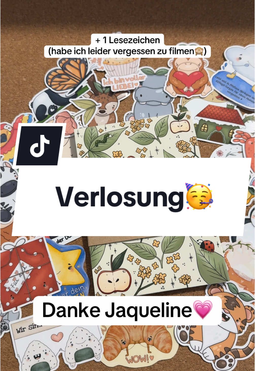 Vielen lieben Dank @J A C Q U E L I N E 🦋⚓ ! Und auch danke für deinen Support über die letzen Monate hinweg, das bedeutet mir so unheimlich viel 💗 Du bist ein wunderbarer Mensch und ich hoffe du bist noch lange ein Teil der Kimmunity, fühl dich gedrückt meine Liebe💗🫶🏻  Die Verlosung steht in keinem Zusammenhang mit TikTok! Um teilzunehmen müsst ihr über 18 sein oder die Einverständnis eurer Eltern haben! Ich drücke allen die Daumen🫶🏻 endet am 1 Februar 💗@#verlosung #giveaway #dankeschön #kawaiiart #fyp #viealtiktok 