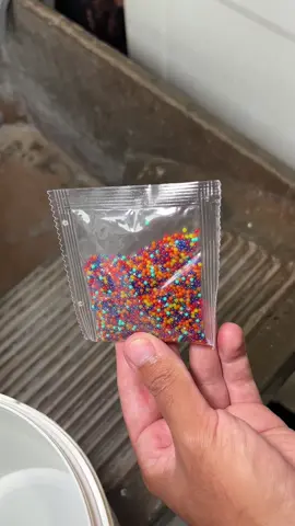 Com bastante água suas bolinhas de gel ficam maiores e mais resistentes 😍🚀 #fyp #vaiprofycaramba #arminhadegel 