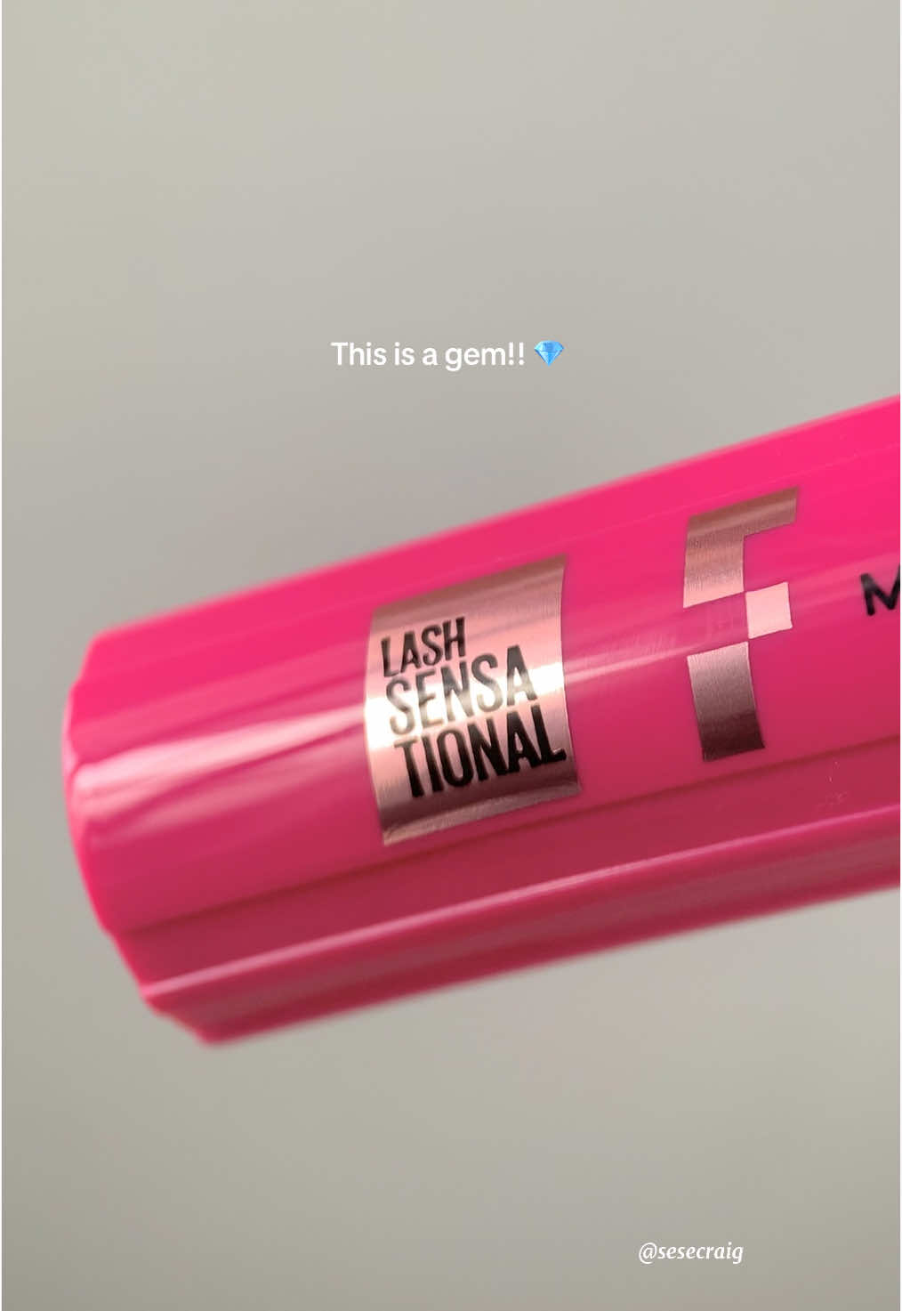 Ain’t gatekeeping this!!! 💎 this makes my lashes look naturally thick & long ✨ This is a gem indeed! must have mascara super waterproof din 😫❤️ #Bestmascara #mascararecommendation #mascararecommendations #mascarareco #maybellinemascara #maybellinefireworkmascara #maybellinemascaraph #mascaraph #lashsensational #waterproofmascara #tiktokhaul #tiktokmascara #affordablemascara #makeupmascara #tiktokfinds #tiktokbudol #musthave #bestpurchase #fyp #foryou 