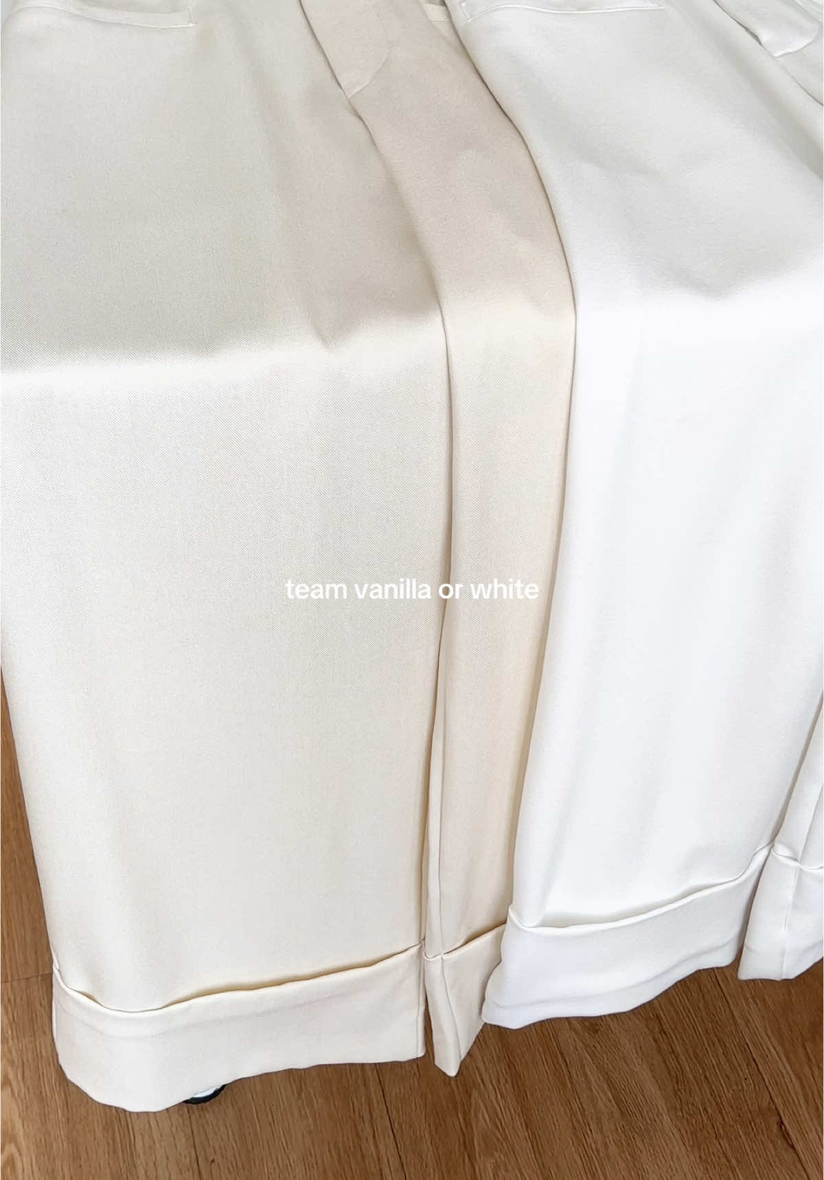 Beom Pants 🤎🤍 in vanilla & white #newarrivals #belilokal #wibgajian #belilokaltiktok #outfitcheck #cullotehighwaist 