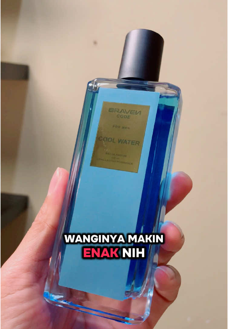 Makin keringetan makin enak wanginya #parfumtahanlama #parfumereccomended #rekomendasiparfum #parfummurah #fypシ 