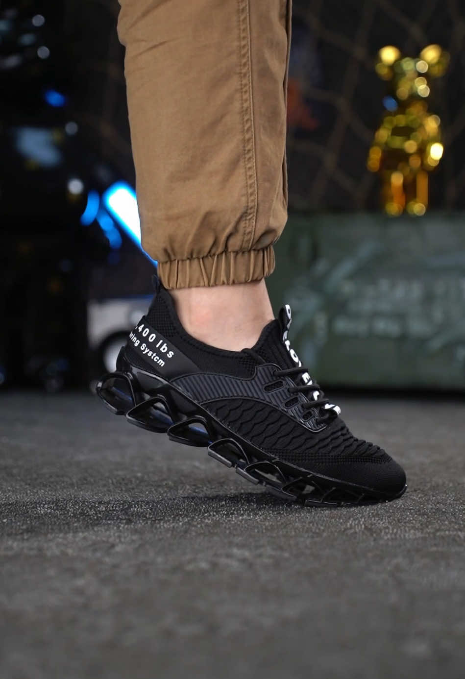 Men'sFashionableLetterDesignLaceUpLowTopSneakers#shoes#sneakers#fashionable#colorblockhair 