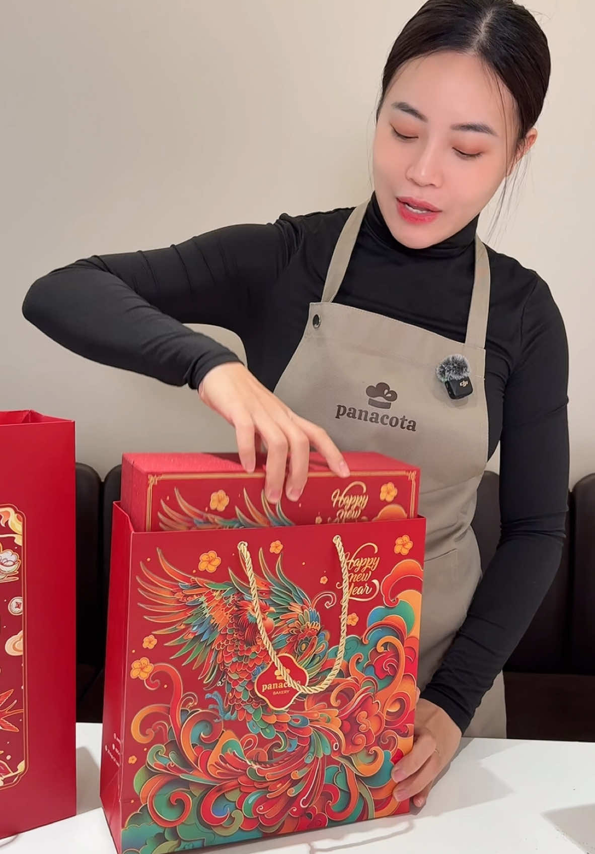 Unbox set quà Tết BẢO CÁT 🧧🧧🧧#tiembanhpanacota #xhreels #setquatetcaocap #tiktokviral #tet2025 