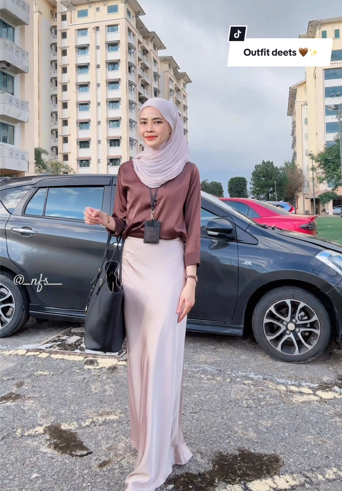 Outfit deets 🕰️🤎  #fyp #blousesatin #blousesatinsilk #blousesutera #blaus #xyzbca  #kemejaplain #kemejakosong #kemejasatin #stripe #stripeshirt #shirtstripe #satinblouse #blousesatin #stripestop  #1212sale #1212tiktokshopping #1212tiktokshopping #1212megasale #bajublouse #satinpremium #grwm #grwmroutine #grwmoutfit #getreadywithme #grwmaesthetic #grwmforwork #tutorialtudung #tudungtutorial #shawltutorial #tutorialshawl #longpants #highwaistpants #highwaisted #blousewanita #blousekorea #blousesatinviral #blousesatinsilk #bajukemejasatin #Satinblouses #koreanstylefashion #comfyoutfits #comfylook #comfyclothes #comfyoutfit #comfy #summerset #officeoutfit #officelook #officestyle #ootdfashion #officeoutfitinspo #highwaist #highwaistskirt #oldmoneystyle #classy #classystyle #classylady #classyoutfit #outfitideas #outfits #outfitinspiration #TikTokFashion #outfitcheck #OOTD #outfits #outfitoftheday #dressup #ootdhijab #ootdfashion #ootdhijabstyle #ootdinspo #OOTD #clearingdrafts #outfitideasforyou #styletok #TikTokFashion #softgirlstyle #wearityourway #whatiweartoday #classy101 #playdressupwithme #playdressup #fashioninspo #fashionhacks #makethemlook #dressupwithme #TikTokFashion #whattiktokmademebuy #TikTokMadeMeBuylt #paydaysale #tiktoksale #yearendsale #tiktokmademebuythis #modestwear #racuntiktok #musthave #travelmusthaves #shirtforwomen #womenblousemurah #koreavintage #vintageblouse #koreanstyle #vintage #vintagefashion #vintagekoreanstyle #classylook #officetok #OfficeOutfitIdeas #smartcasual #smartcasualoutfits #outfitfortoday #outfitforwork #outfitformal #elegantfashion #elegantes #richlook #richoutfit #richstyle #hijabstyle #hijab #hijabtutorial #hijabitiktok #HijabFashion #hijabgirl #hijabigirl #hijabinspiration #hijabifashion #oldmoney #mixandmatch #topsatin #satintop #blousemurah #blousewanita #bajucantik #bajuselesa #bajusejuk #outfit #outfitideas #outfitinspo #outfits #outfitinspiration #trending #trendingvideo #trendingsong #trendingtiktok #trendsetter #trendsong #outfitcheck #elegantstyle #elegante #elegant #oldmoney #oldmoneyaesthetic #oldmoneyoutfits #kemejakerjamurah #kemejawanita #kemejapolos #kemejastyle #kemejaoversize #kemejakantor #kemejakantorwanita #kemejaoffice #bajukemeja #bajukemejamurah #bajukemejacantik #bajukemejawanita #bajukemejawanitaviral #cleanoutfit #outfitins #bajukerja #bajukuliah #bajustudent #bajukerjamurah #bajukerjawanita #hijabfashion #hijabfashionstyle #bajukelas #trendingfashion #trendsetter #satinskirt #skirtsatin  