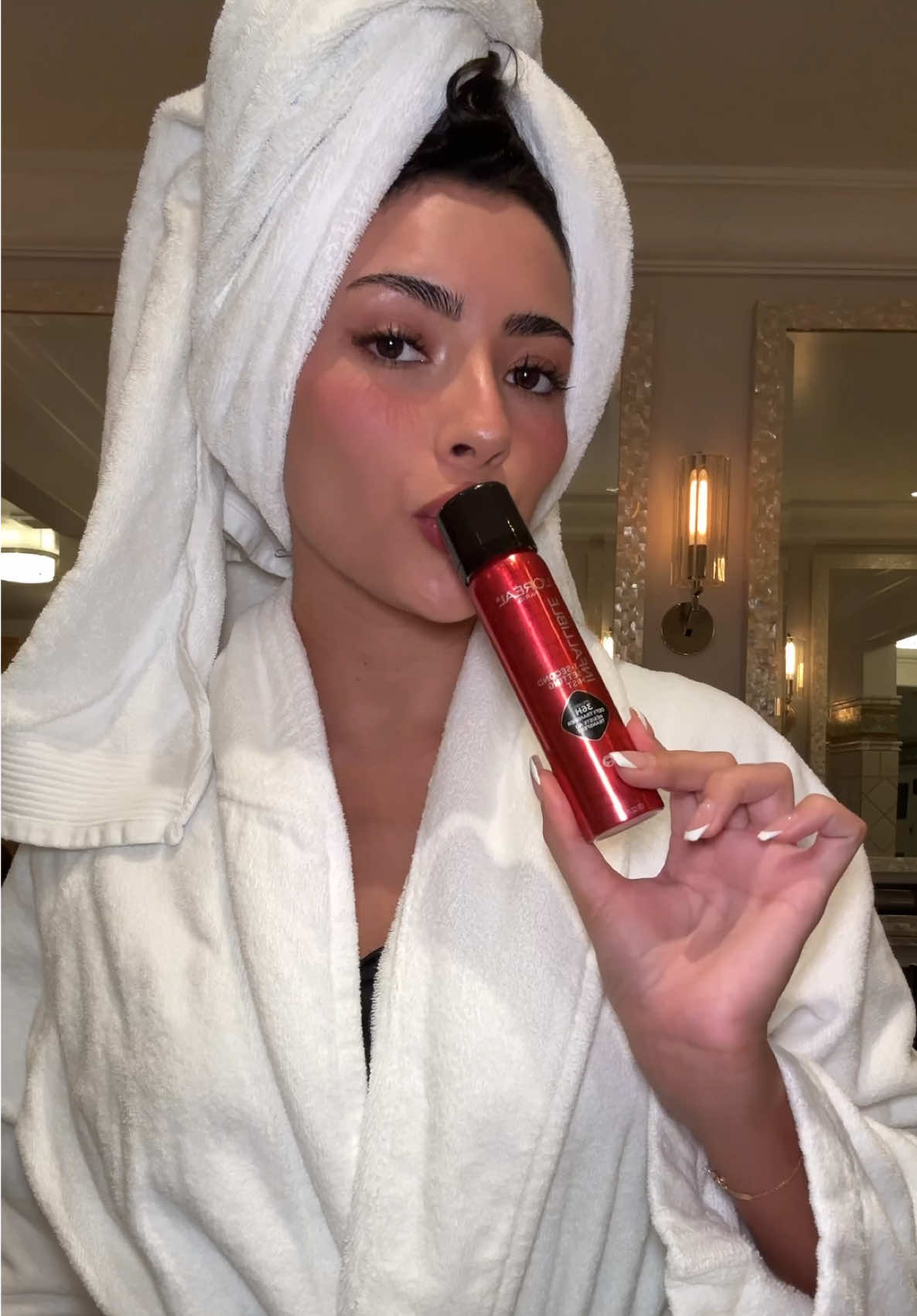 #LOrealParisPartner @loréal paris usa Infallible Setting Spray is officially spa day approved 🧖🏽‍♀️🫧 sweat/transfer/ and water resistant  #GetInfallibleStayInfallible #LOrealParisMakeup 