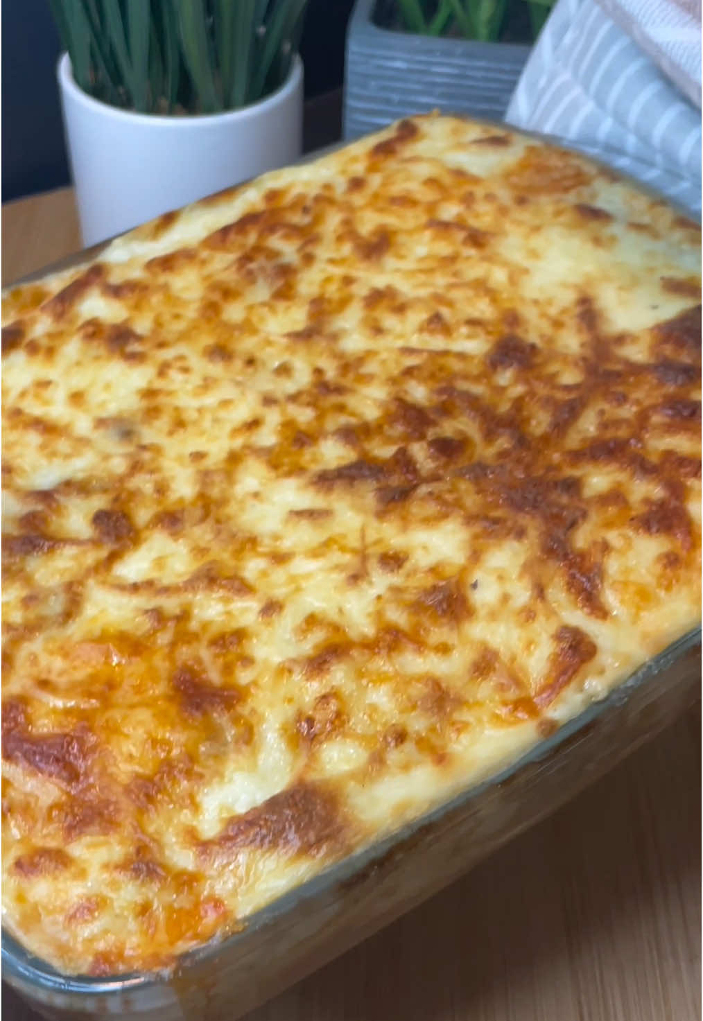 ✨😋✨😋Gratin de pâtes façon lasagne 😋✨😋✨#recette #recettefacile #ideerecette #repas #forypupage #viral_video #ideerepas #viralditiktok #yummy #tiktokviral #kinette_beautyfood #CapCut 