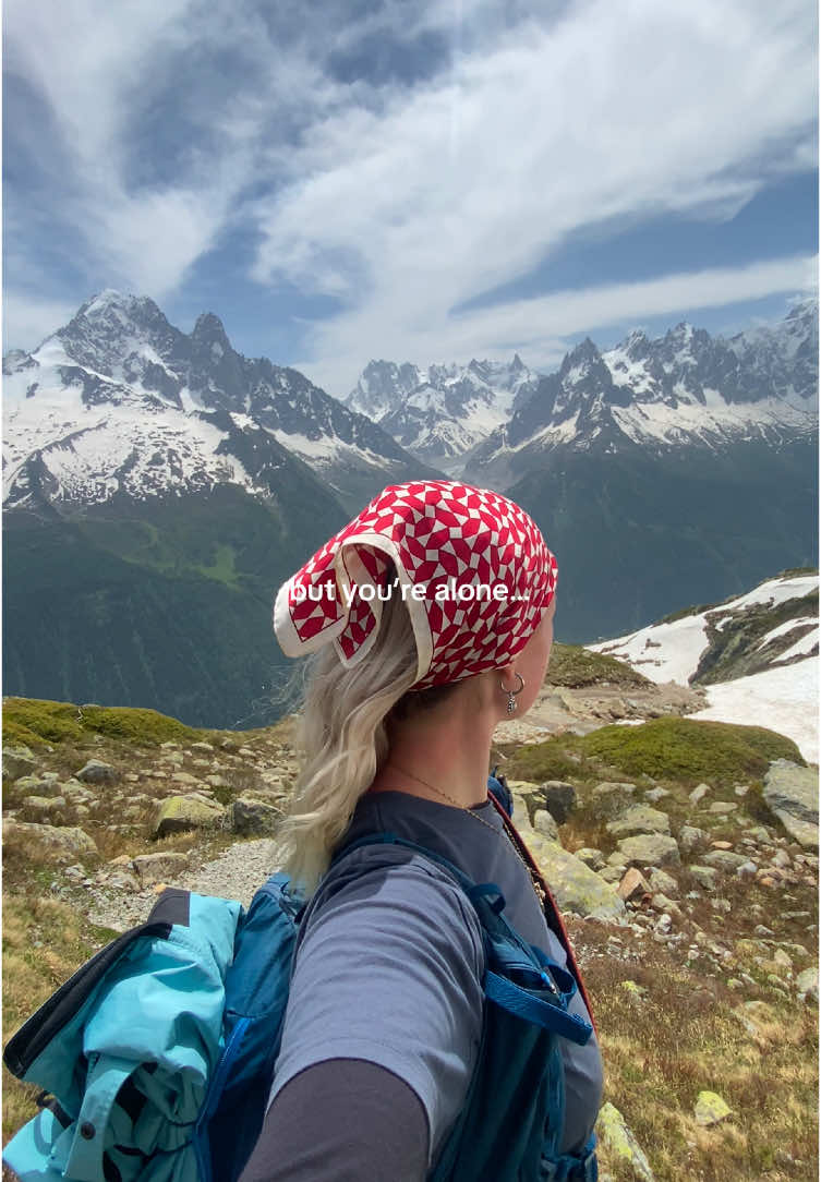 🙌🏻nobody to hold you back🙌🏻 #solotravel #Hiking #mountains #Outdoors #travel #nature 