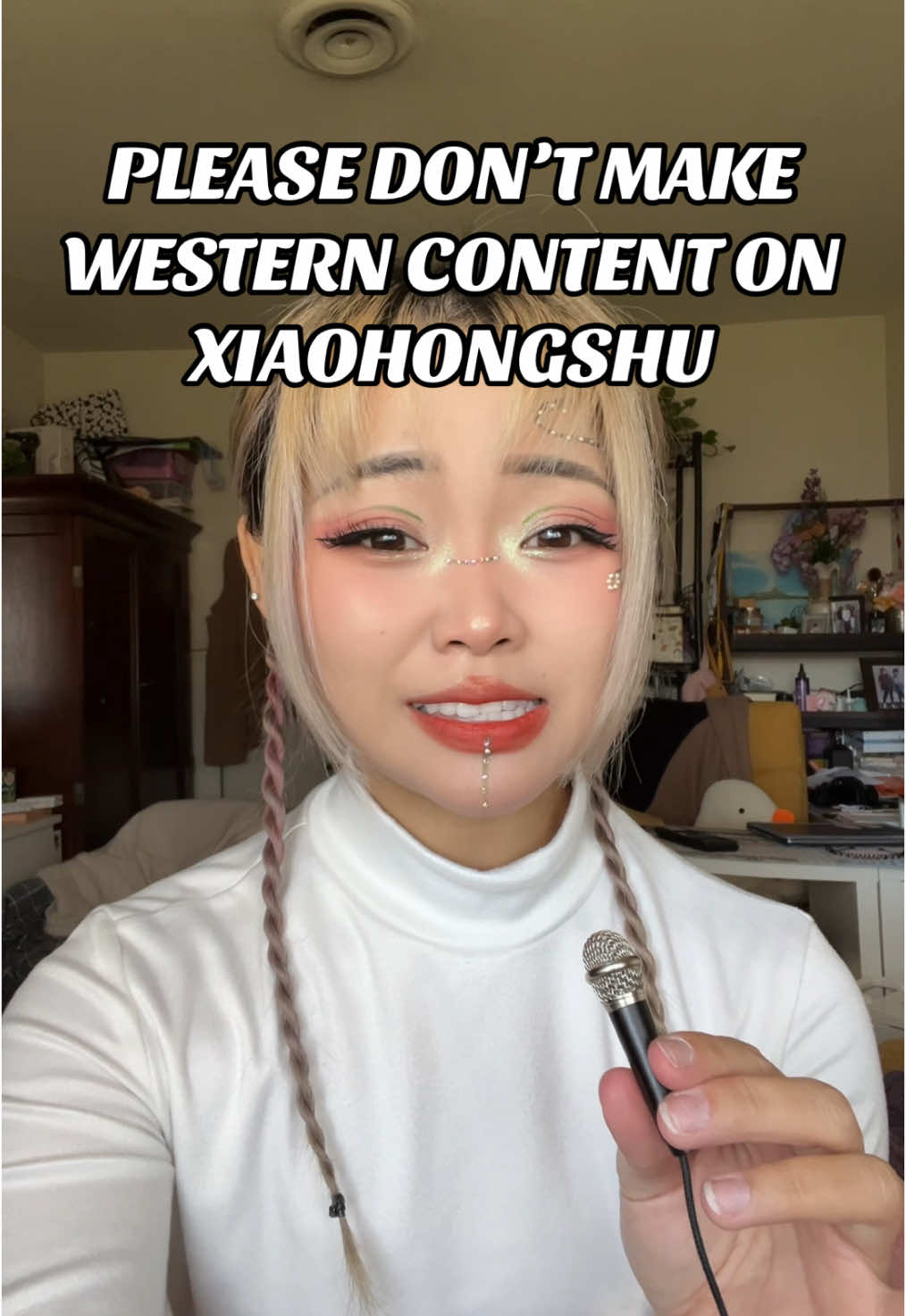 Xiaohongshu users are opening up the app with open arms and I’m all for all of tiktok to go on there and learn about Chinese culture and the creativity that Chinese people have in mainland China but what I’m not for is those hundreds of thousands that go on there to create more western like media. It’s not a dump, the whole app is like a type of artistry. Again our brand promotes sharing of culture and that’s why I take inspiration from xiaohongshu and learn from Chinese culture in there to incorporate into the brand and to share with everyone on here. Putting our western views and some people even downloading the app just to be rxxist and sxnophobic on there doesn’t feel right at all🥺 Please love and cherish our culture and Chinese apps, it’s not for us to ruin Thank you for hearing my rant and I really hope Xiaohongshu doesn’t cut off Chinese mainland IP from Foreign IP 🥺🫶🏼 #rednote #xiaohongshu #arant #chinesesmallbusiness #cbeauty #chineseamerican 