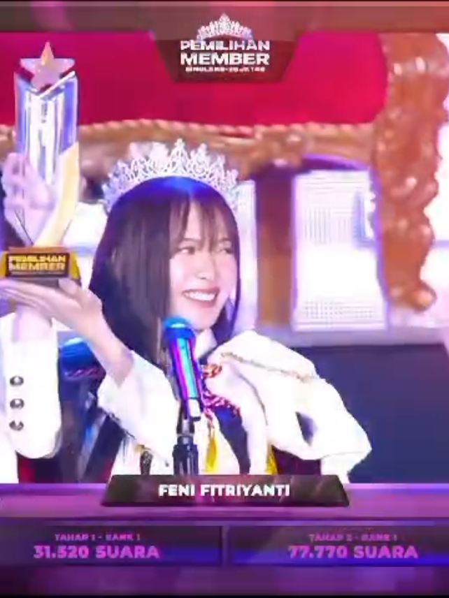 Seperti matahari kamu selalu mampu menghangatkan hati melalui keindahan yang kamu miliki☀❤ Selamat ulang tahun our queen @fenijkt48  👑🎉semoga melalui perfom kamu yang indah, kamu dapat selalu menyalurkan kehangatan untuk semua orang dan dapat membawa nama JKT48 ke seluruh dunia✨🔥 #FeniXXVI #IdolNoOuja #fenijkt48 #jkt48feni #jkt48 #jkt48newera #fyp #fypage 