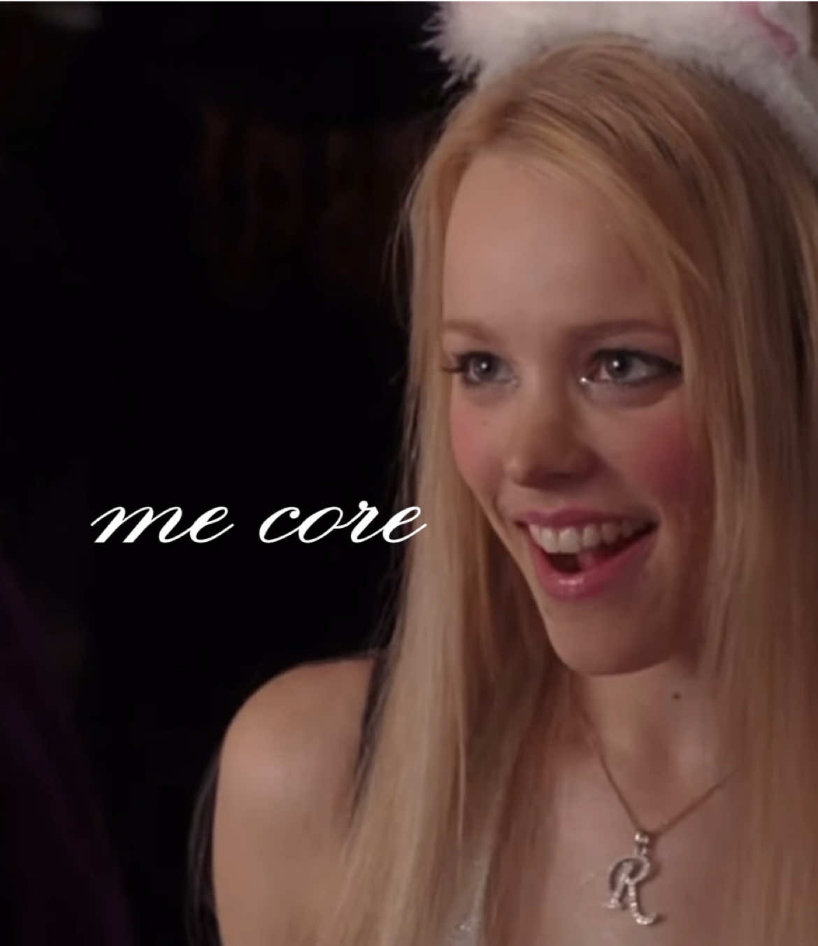 pink princess 🎀 #mecore #clueless #cherhorowitz #meangirls #jennifersbody #gossipgirl #blairwaldorf #sabrinacarpenter #lanadelrey #alexademie #lilyrosedepp #girlblogger #coquettecore #fyp #targetaudience 