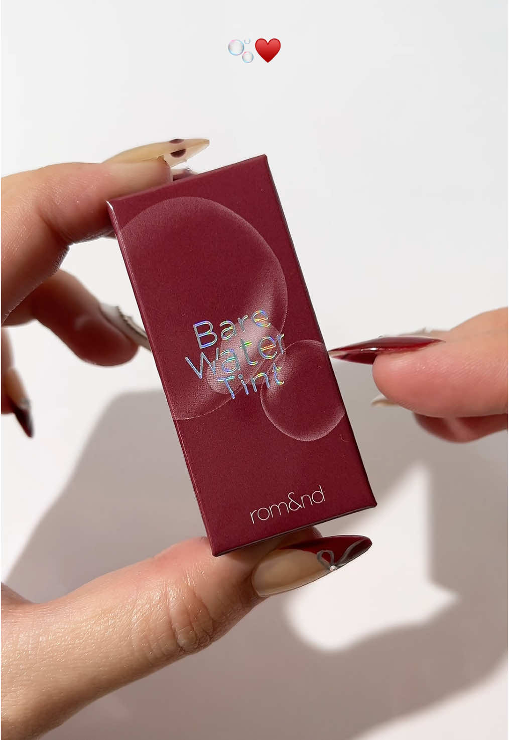 Such a pretty shade ♥️ romand bare water tint in 08 Deepin Red Available on Yesstyle! Use code APRIL122 #romand #barewatertint #liptint #kbeauty 