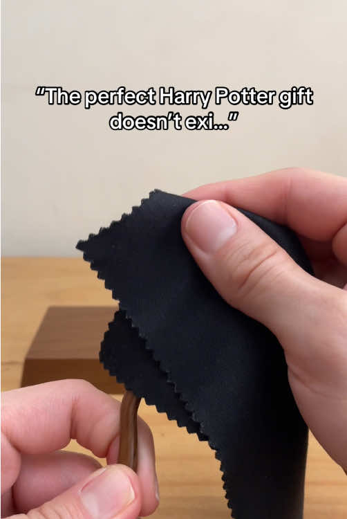 The perfect gift for a Harry Potter fan 🧙‍♂️⚡️ #harrypotterfan #harrypotter #giftideas #potterhead