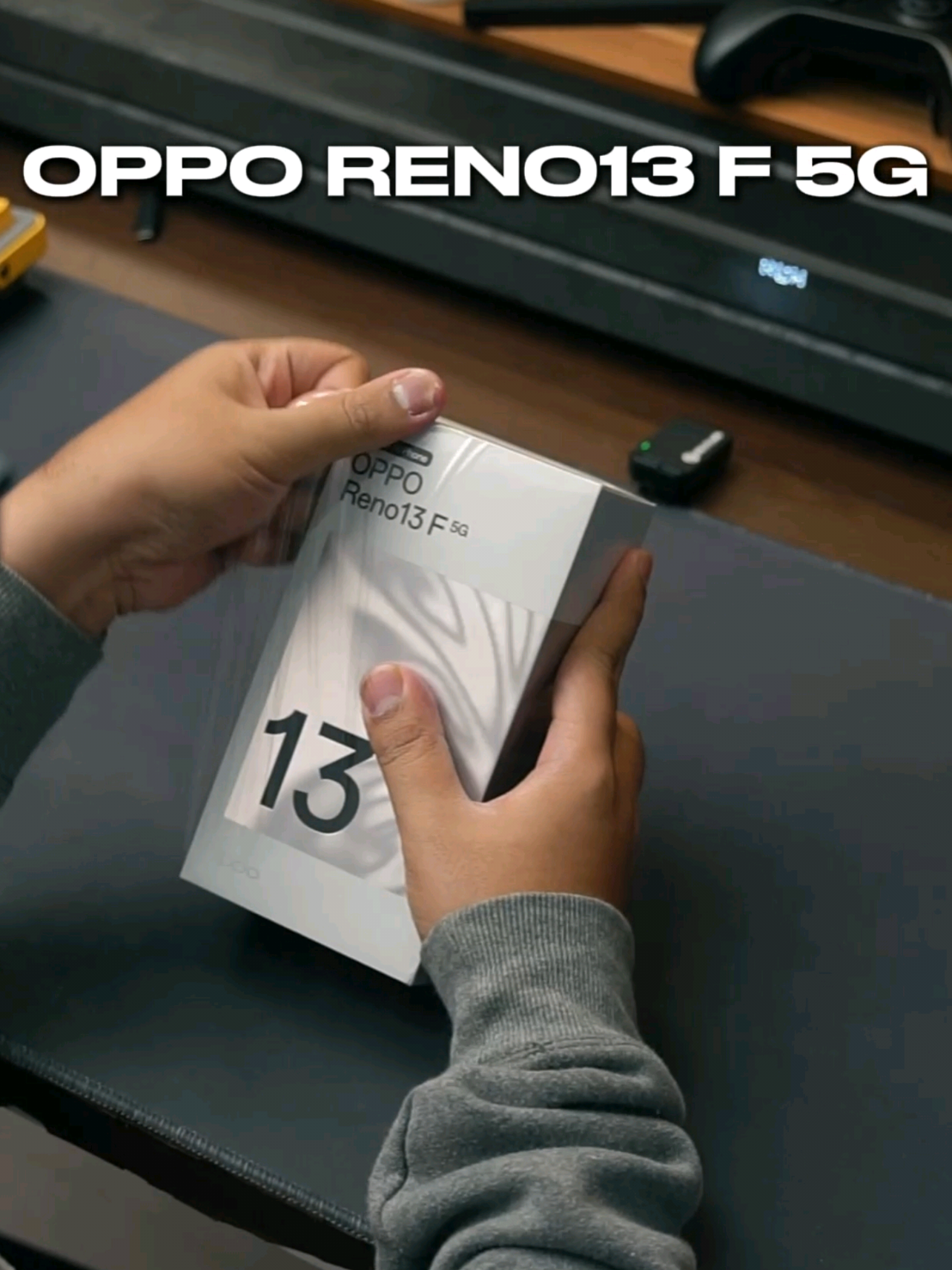 HP BARU OPPO TAHAN AIR? 😶 YESSS OPPO Reno13 F 5G udah IP69, aman banget dibawa renang 😁 Jangan lewatkan launching OPPO Reno13 Series, 16 Januari 2025, pukul 14.00 WIB di @oppoindonesia dan store yang menjual produk resmi OPPO Indonesia sekarang untuk dapetin berbagai benefit menarik! #longervideos  #OPPOReno13Series #GoLikePro 