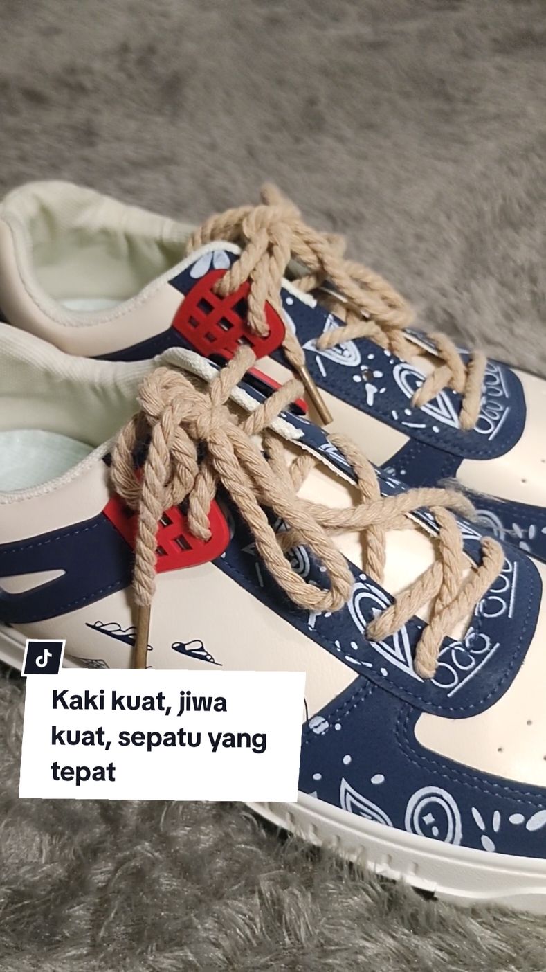 Kaki kuat, jiwa kuat, sepatu yang tepat #sepatuimpian #Sepatu #keranjangkuning #diskontiktokshop #rekomendasisepatu #fyp #sepatupria 