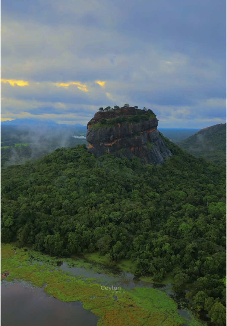 World's Heritage, Lion Rock ♥️😍🍃 #k_ranaweera👣 #kavishka_ranaweera #ceylon_drone #fypシ #dji #fypシ゚viral #djimini3pro #discoverwithtiktok #feelthenature #tiktokvlog #sigiriya #lionrock #sigiriya🇱🇰 